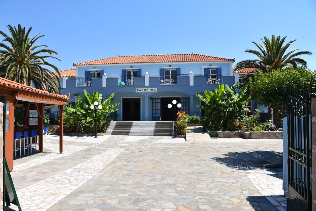 Blue Sky Hotel - Petra - Lesvos - Greece エクステリア 写真