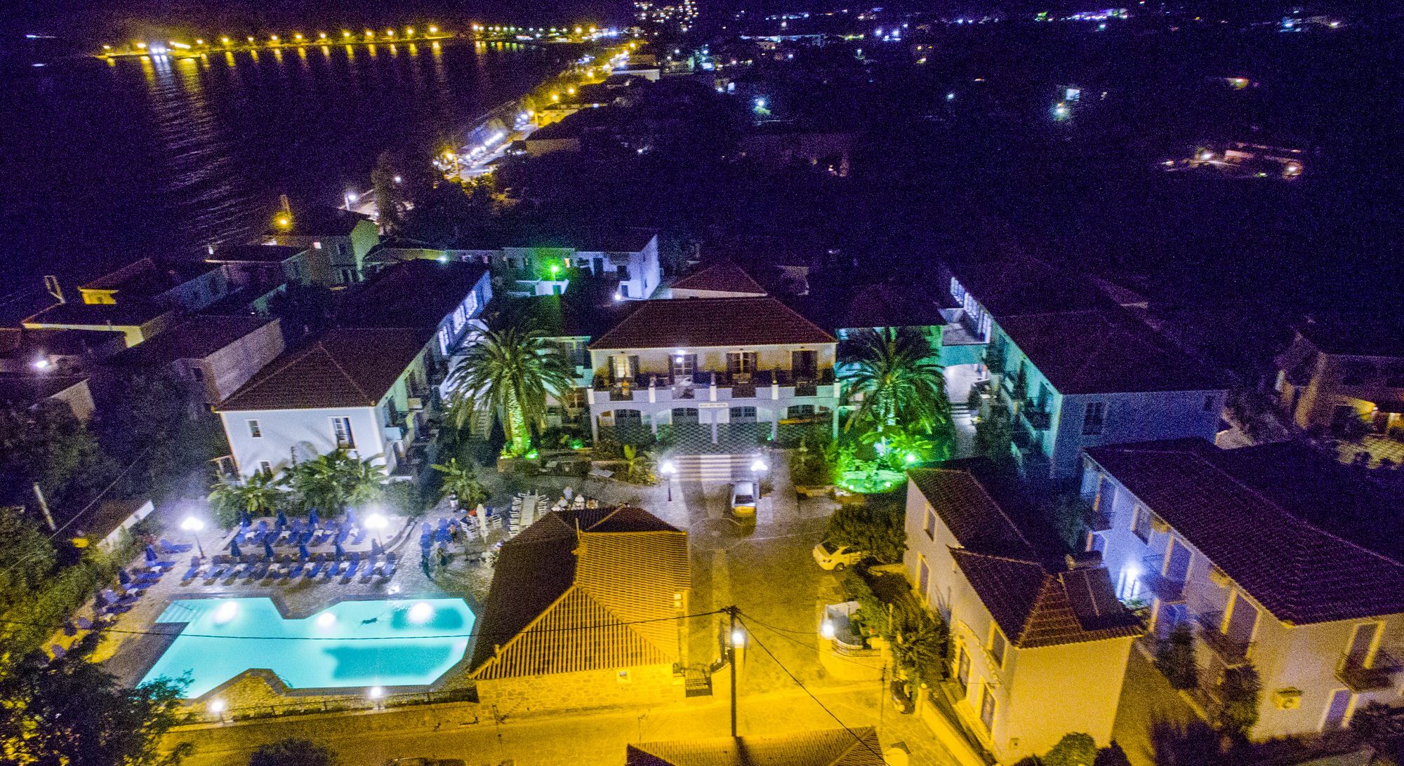 Blue Sky Hotel - Petra - Lesvos - Greece エクステリア 写真
